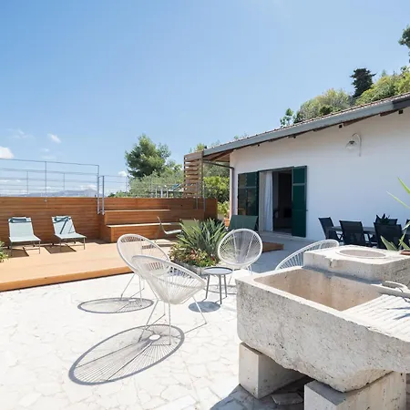 Βίλα Moon Total Relax