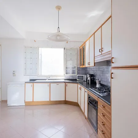 Moon Total Relax Βίλα